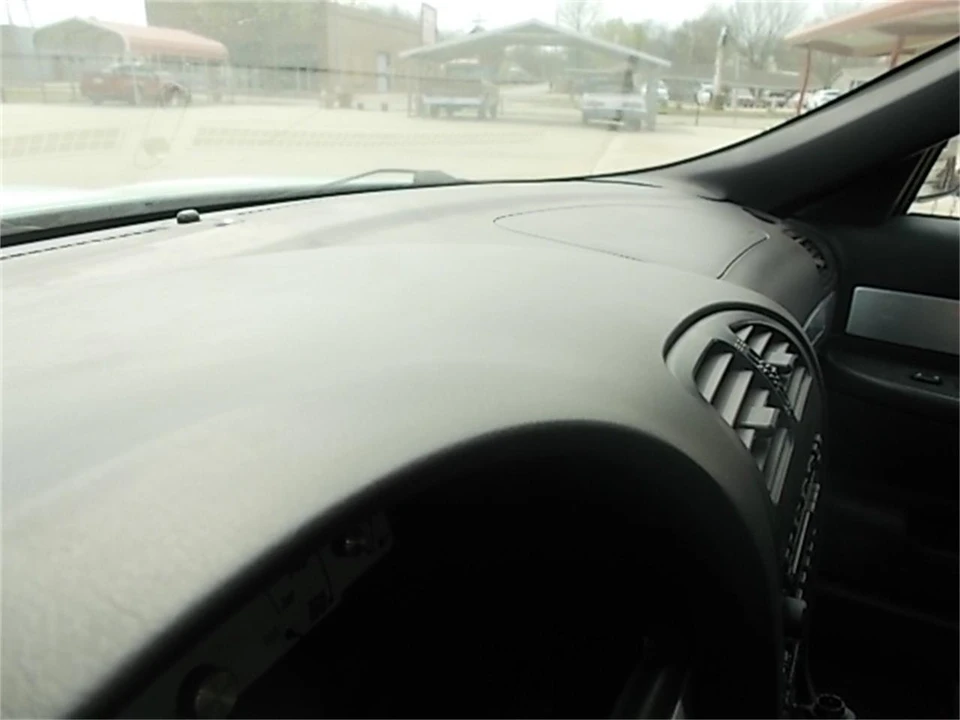 2002 Ford Thunderbird 11th Gen - Image 26 of 29