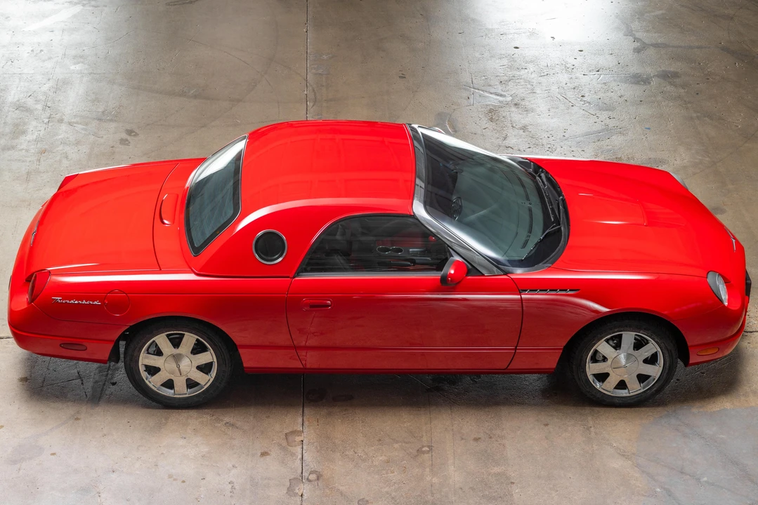 2002 Ford Thunderbird 11th Gen - Image 20 of 31