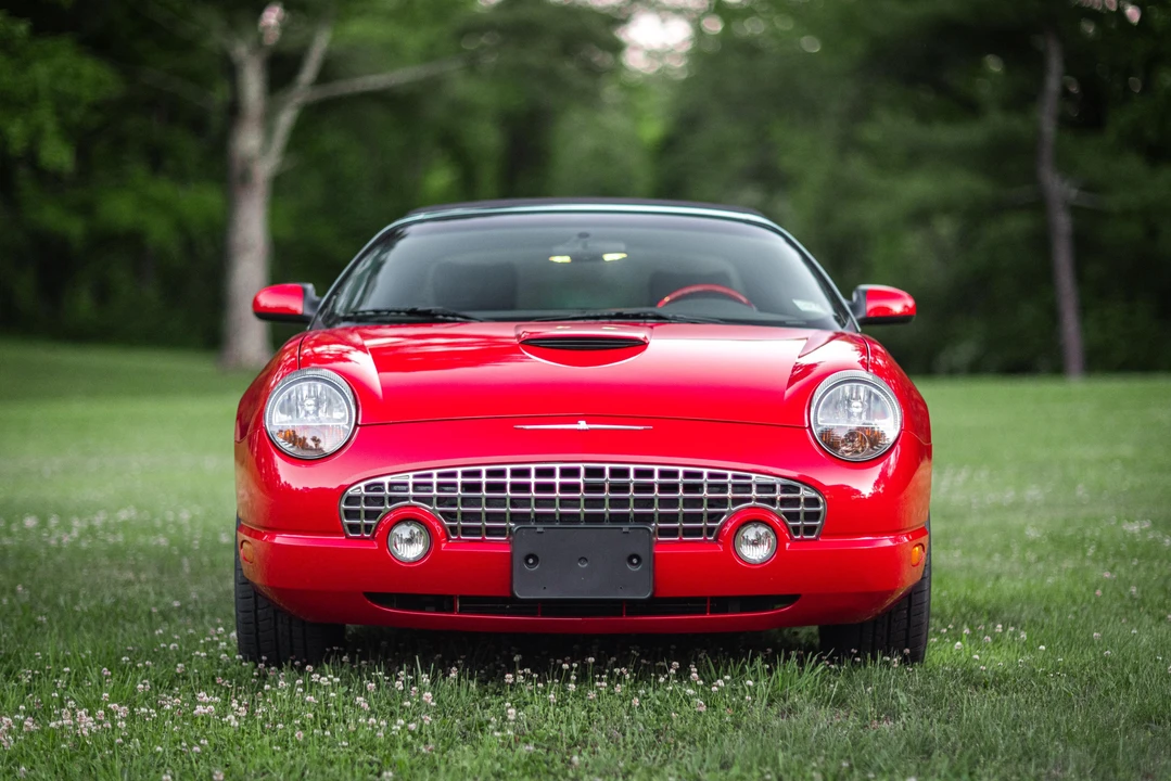 2002 Ford Thunderbird 11th Gen - Image 23 of 31