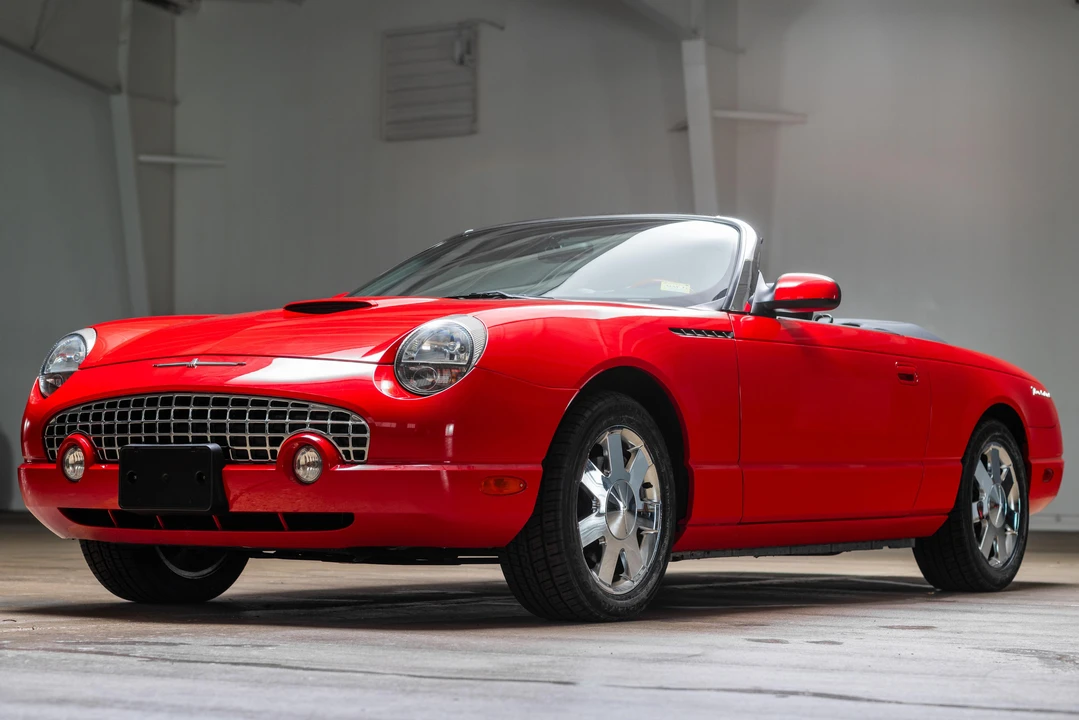 2002 Ford Thunderbird 11th Gen - Image 6 of 31