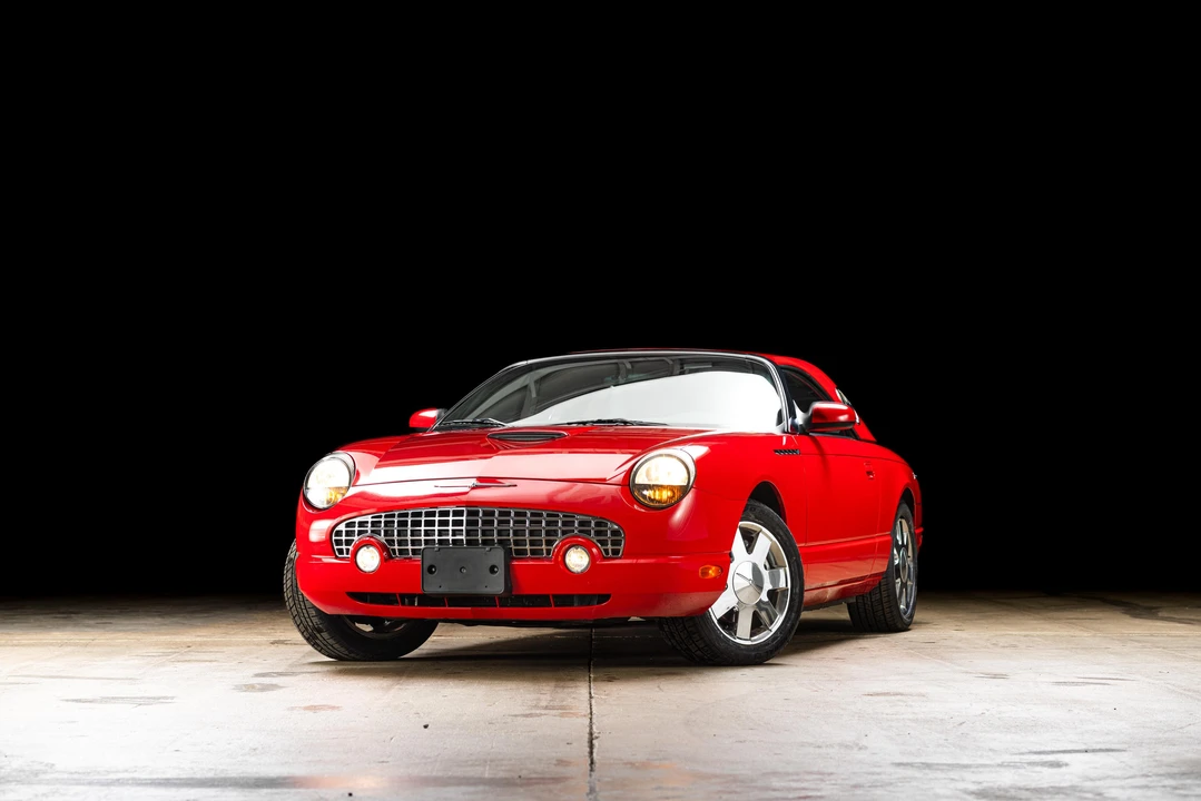2002 Ford Thunderbird 11th Gen - Image 12 of 31