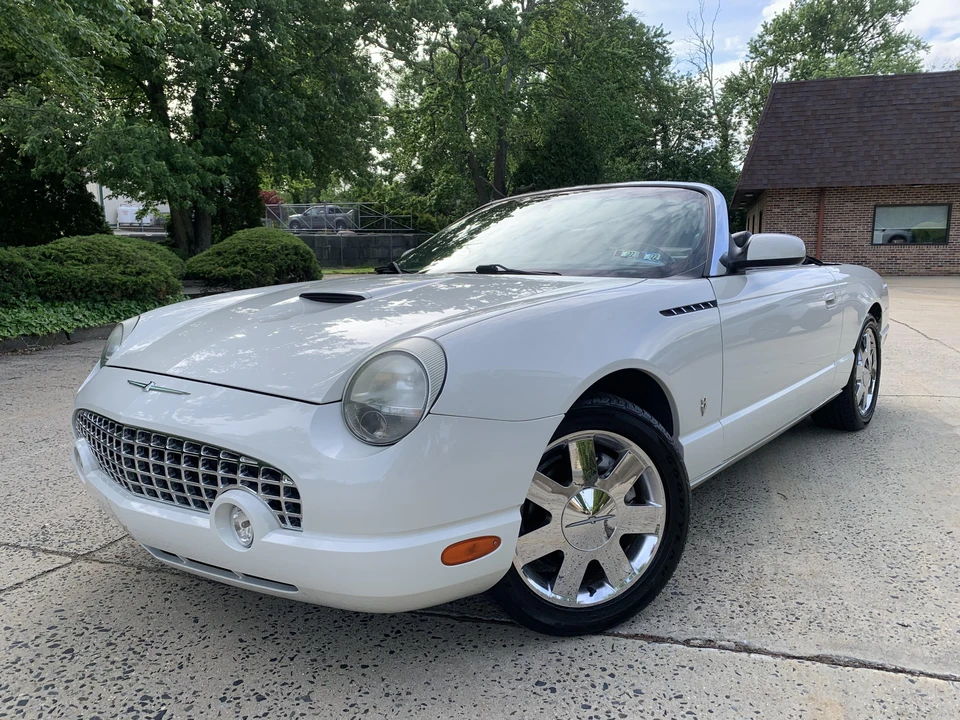 2002 Ford Thunderbird 11th Gen - Image 7 of 31