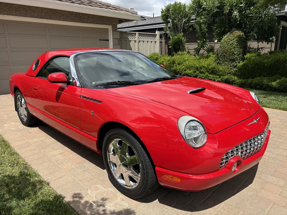 2002 Ford Thunderbird 11th Gen - Image 27 of 31