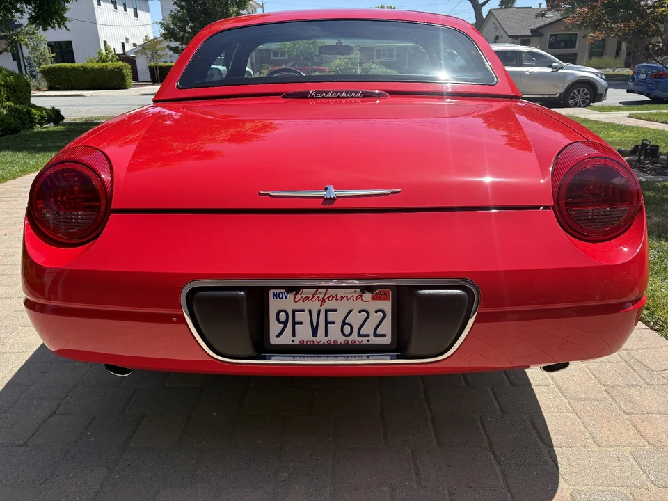 2002 Ford Thunderbird 11th Gen - Image 10 of 31