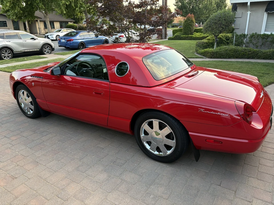 2002 Ford Thunderbird 11th Gen - Image 3 of 31