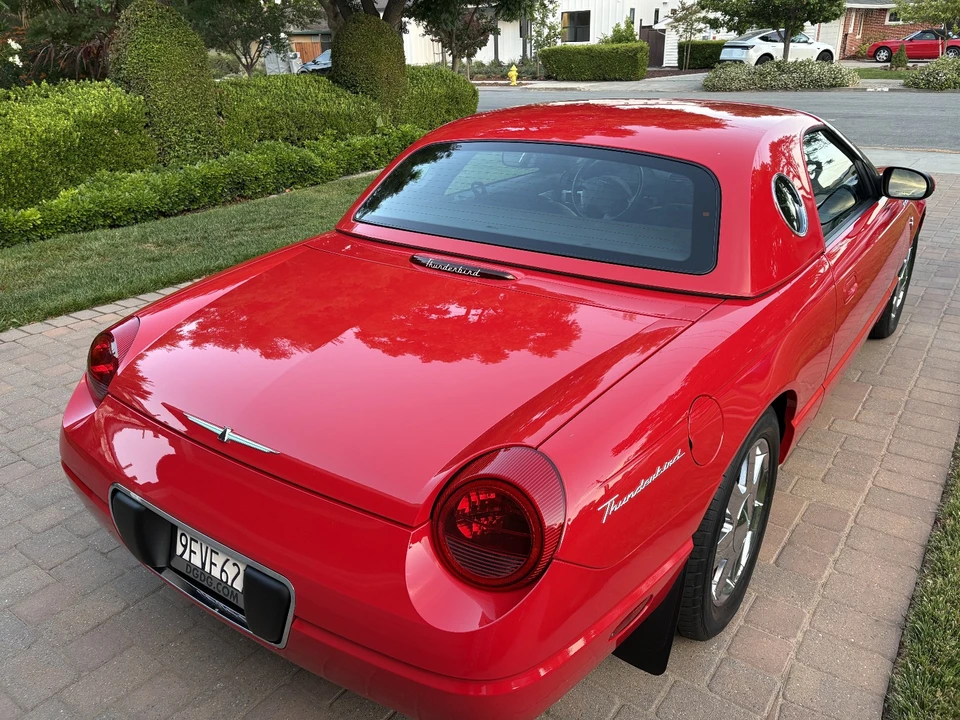 2002 Ford Thunderbird 11th Gen - Image 2 of 31
