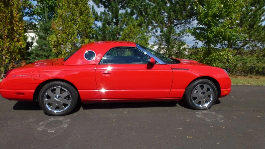 2002 Ford Thunderbird 11th Gen - Image 2 of 7