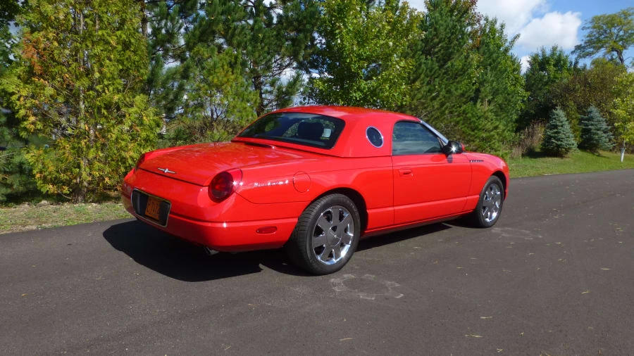 2002 Ford Thunderbird 11th Gen - Image 3 of 7