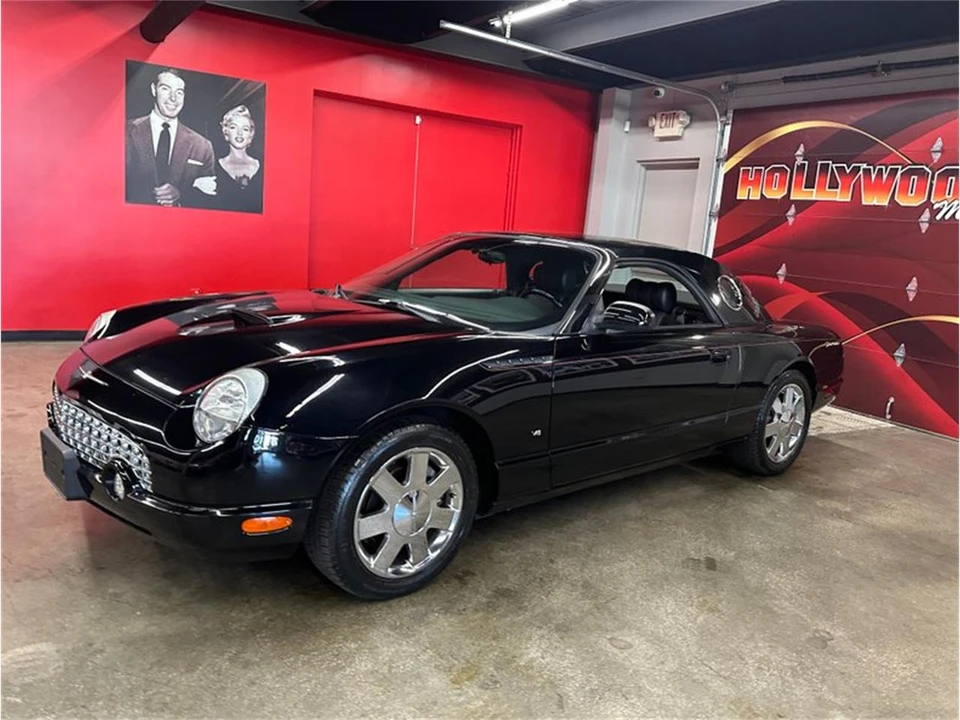 2002 Ford Thunderbird 11th Gen - Image 29 of 31