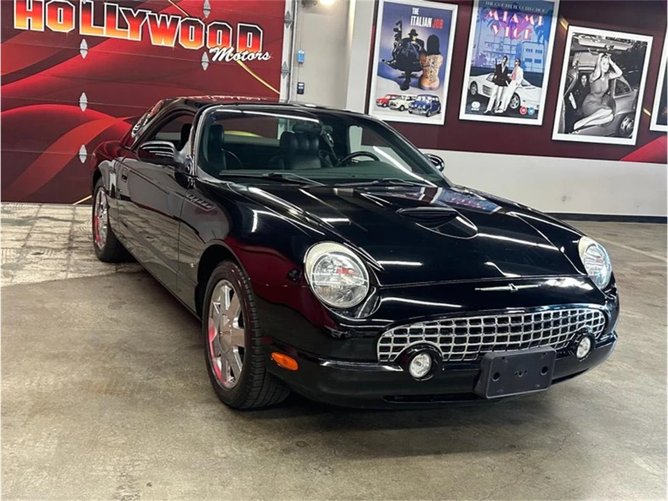 2002 Ford Thunderbird 11th Gen - Image 12 of 31