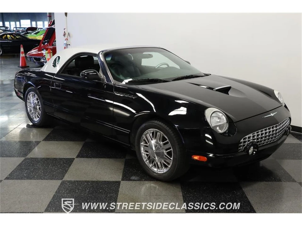 2002 Ford Thunderbird 11th Gen - Image 14 of 31