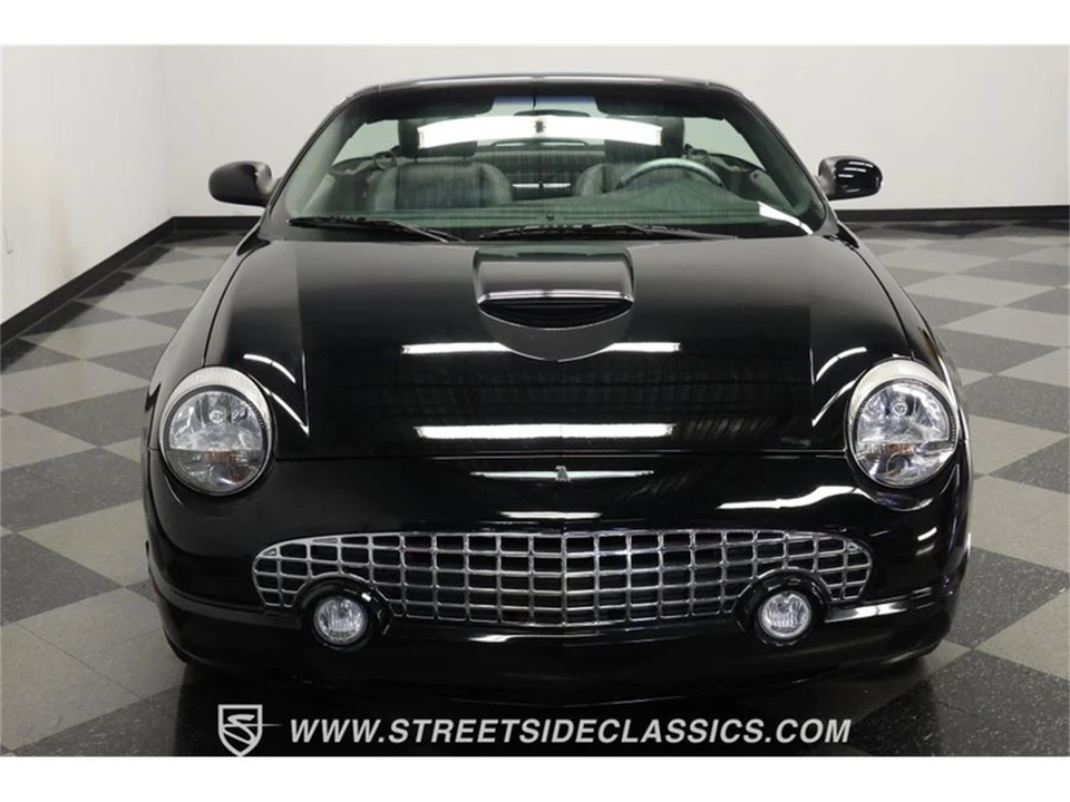 2002 Ford Thunderbird 11th Gen - Image 16 of 31