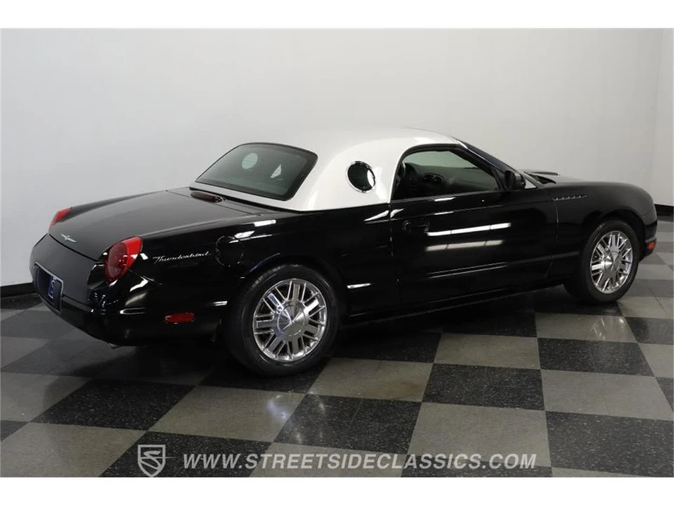2002 Ford Thunderbird 11th Gen - Image 12 of 31