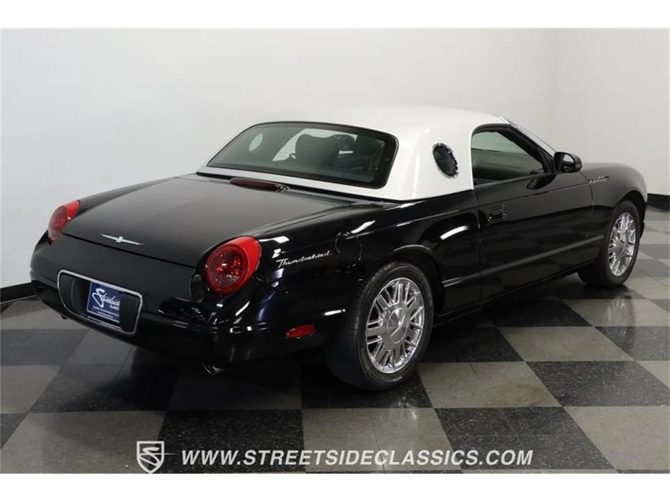 2002 Ford Thunderbird 11th Gen - Image 11 of 31