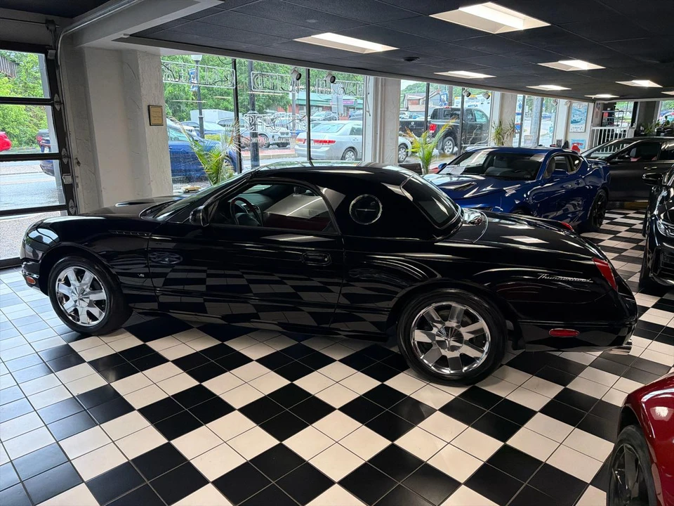 2002 Ford Thunderbird - Image 7 of 27