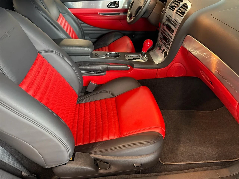 2002 Ford Thunderbird - Image 23 of 27