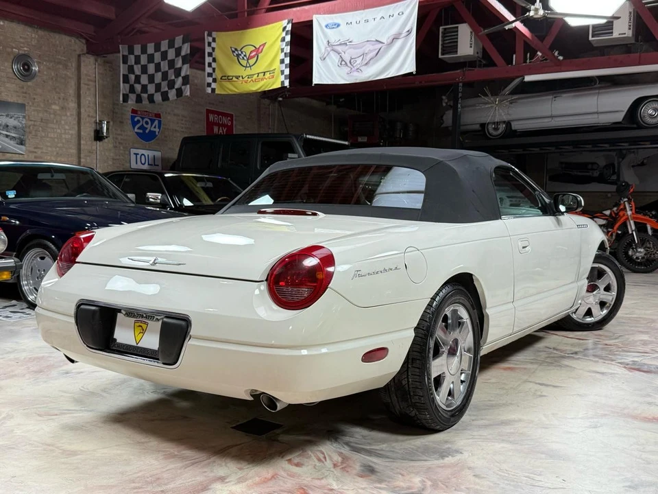 2002 Ford Thunderbird 11th Gen - Image 3 of 31