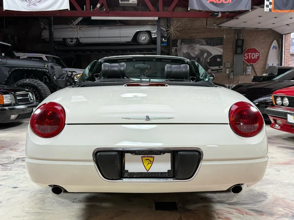 2002 Ford Thunderbird 11th Gen - Image 12 of 31