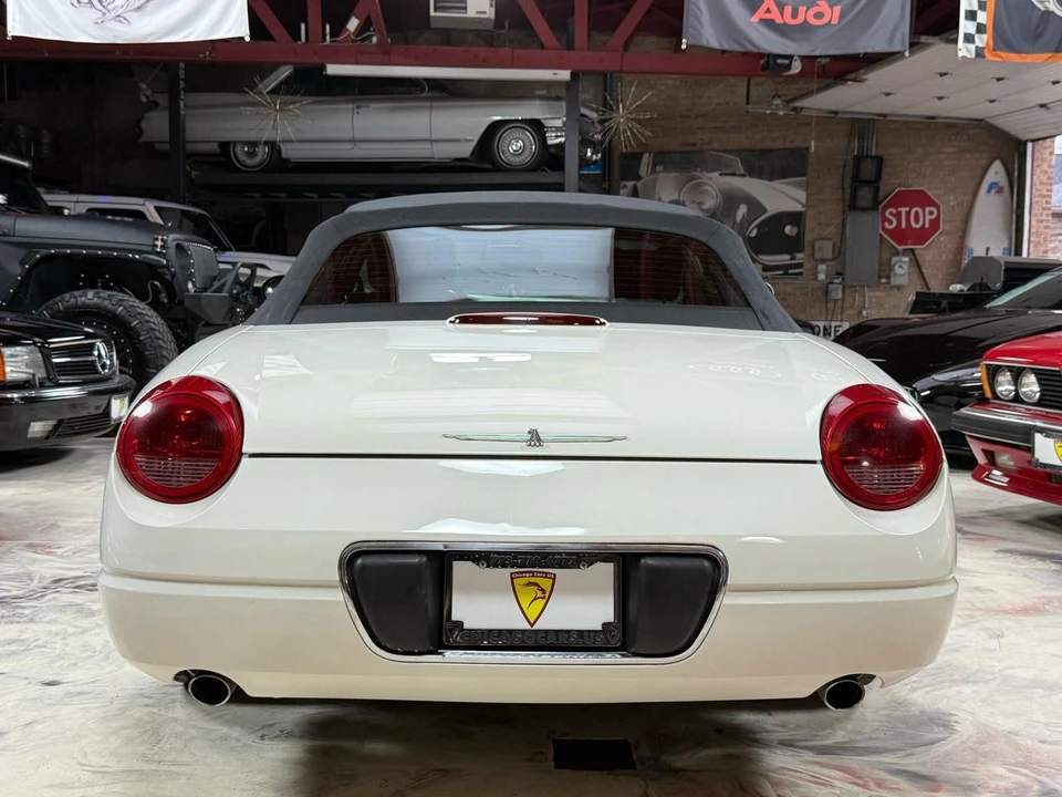 2002 Ford Thunderbird 11th Gen - Image 4 of 31