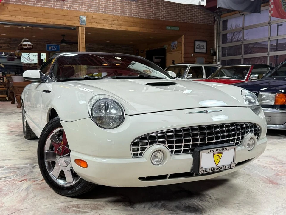 2002 Ford Thunderbird 11th Gen - Image 2 of 31