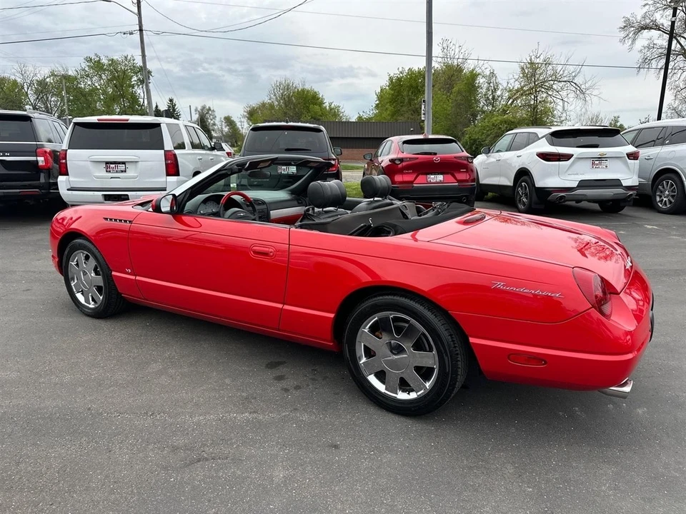 2002 Ford Thunderbird 11th Gen - Image 13 of 31