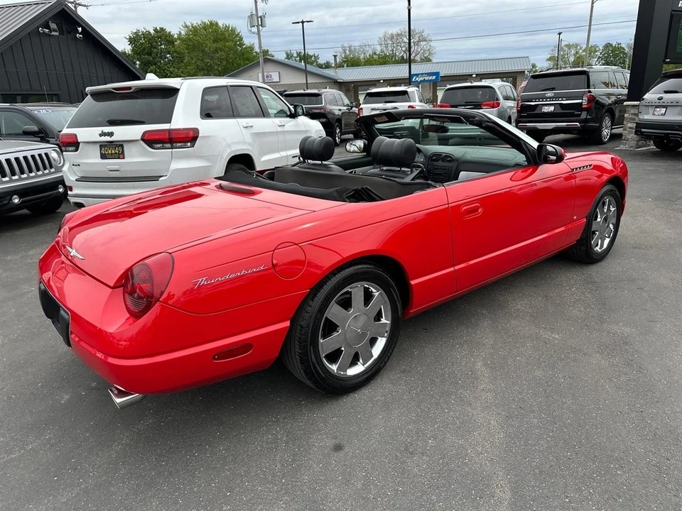 2002 Ford Thunderbird 11th Gen - Image 16 of 31