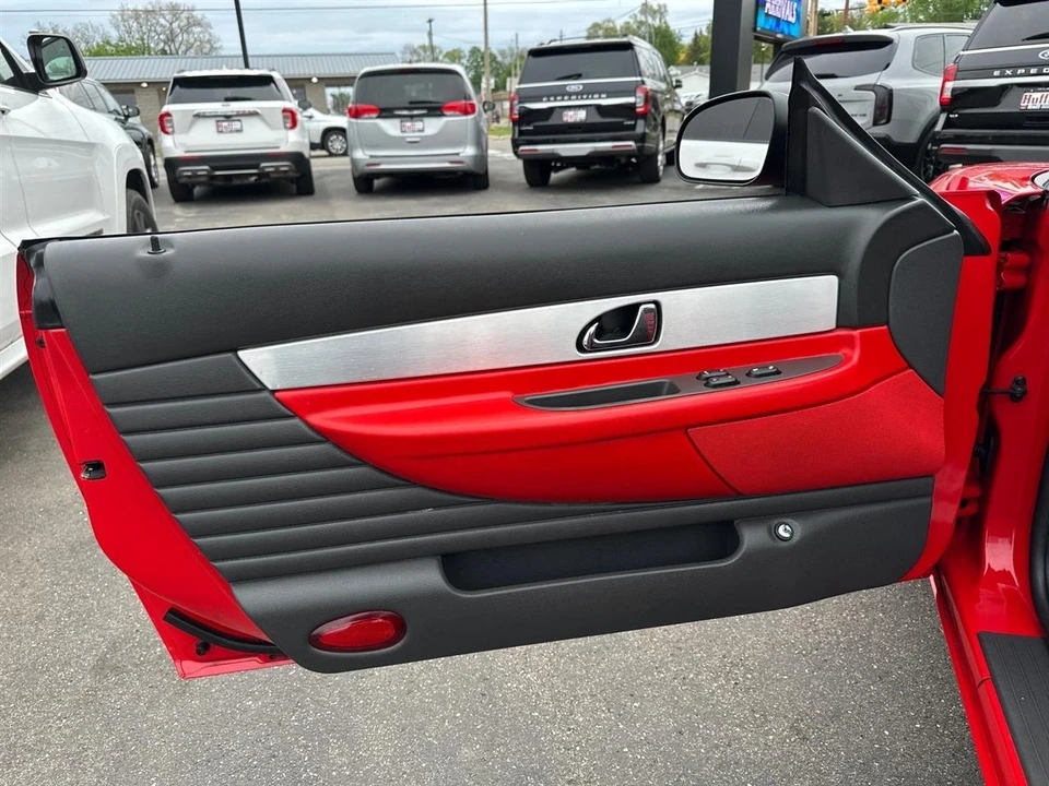 2002 Ford Thunderbird 11th Gen - Image 20 of 31