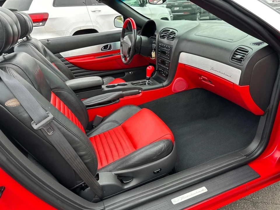 2002 Ford Thunderbird 11th Gen - Image 21 of 31