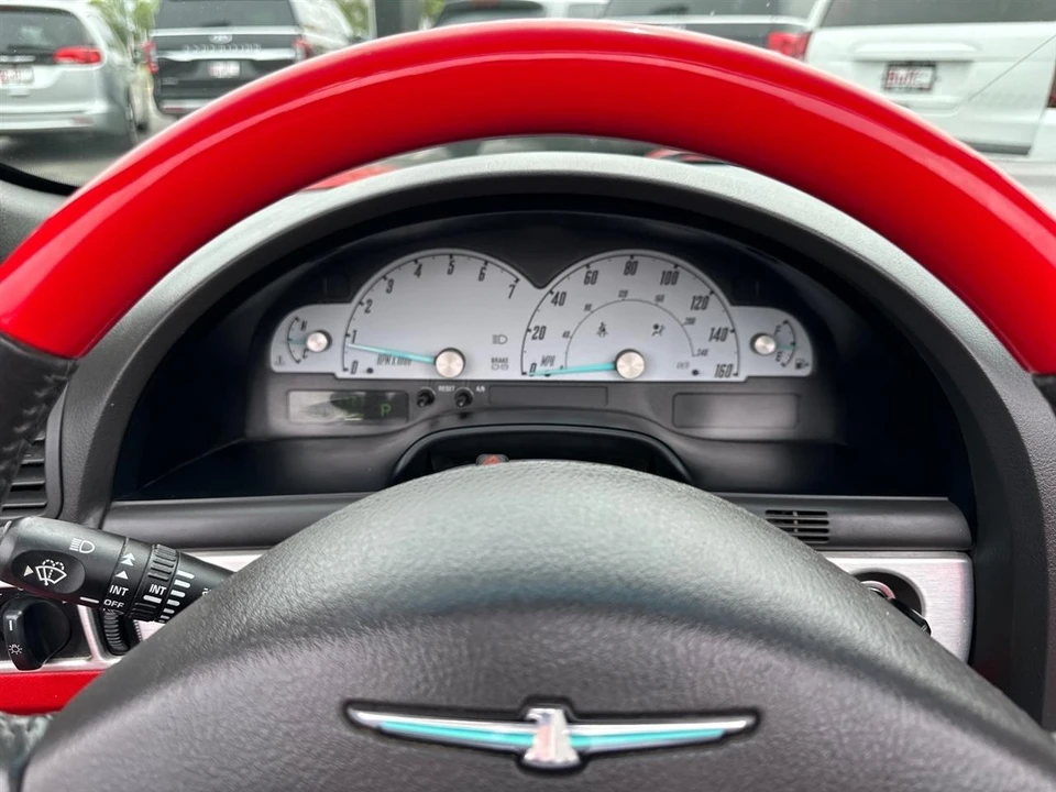 2002 Ford Thunderbird 11th Gen - Image 27 of 31