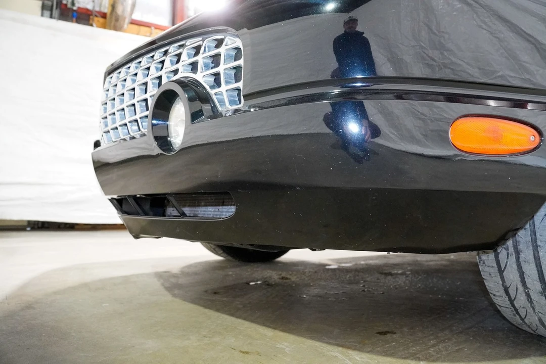 2002 Ford Thunderbird 11th Gen - Image 8 of 21