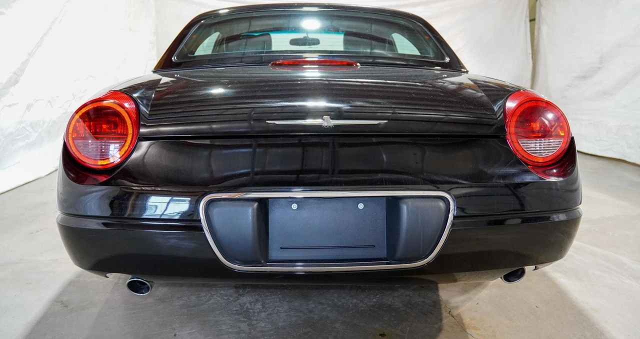 2002 Ford Thunderbird 11th Gen - Image 3 of 21