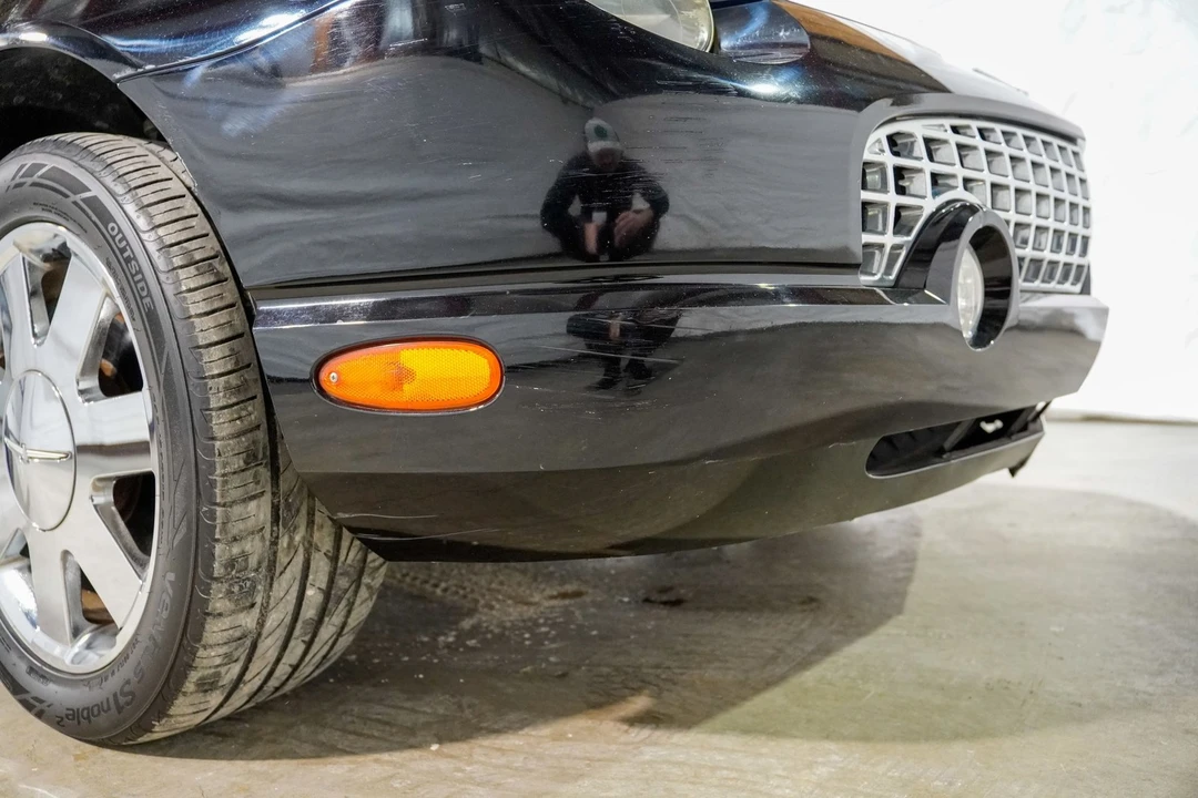 2002 Ford Thunderbird 11th Gen - Image 21 of 21