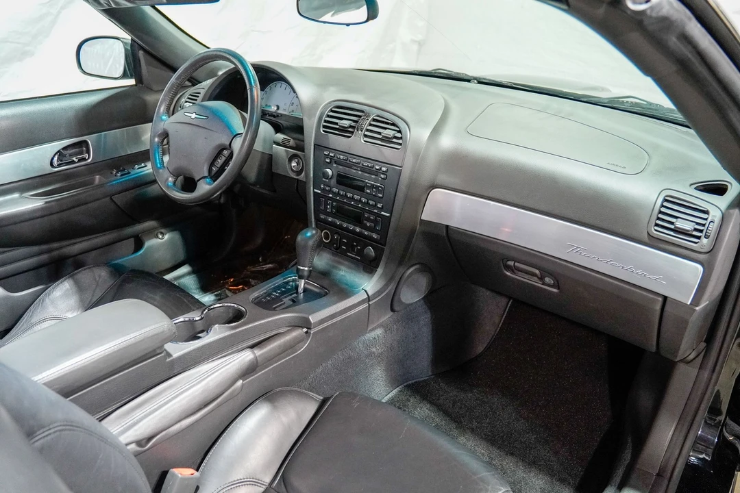 2002 Ford Thunderbird 11th Gen - Image 11 of 21