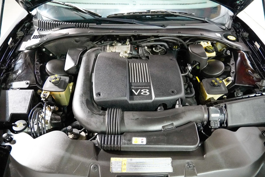 2002 Ford Thunderbird 11th Gen - Image 14 of 21