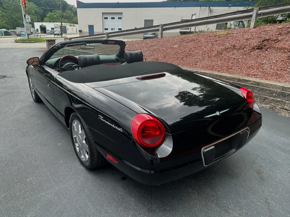 2002 Ford Thunderbird 11th Gen - Image 6 of 29