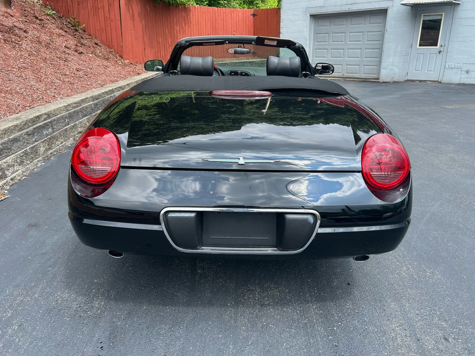 2002 Ford Thunderbird 11th Gen - Image 8 of 29