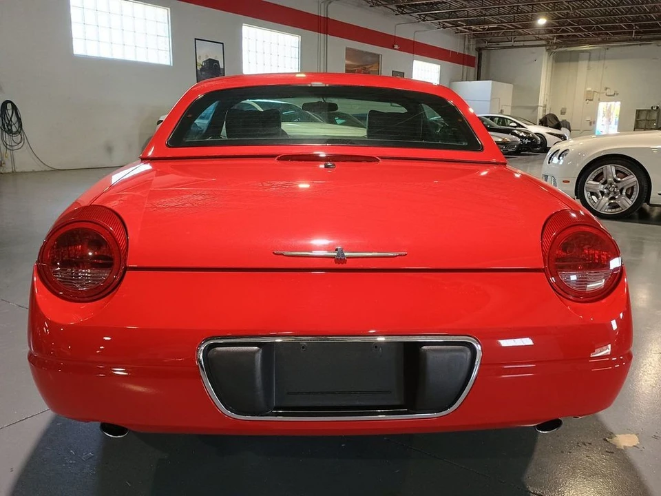 2002 Ford Thunderbird 11th Gen - Image 4 of 12