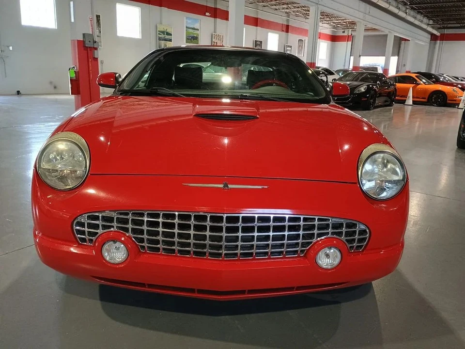 2002 Ford Thunderbird 11th Gen - Image 9 of 12