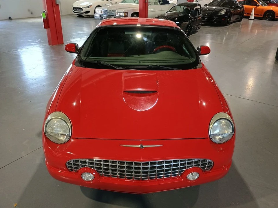 2002 Ford Thunderbird 11th Gen - Image 10 of 12