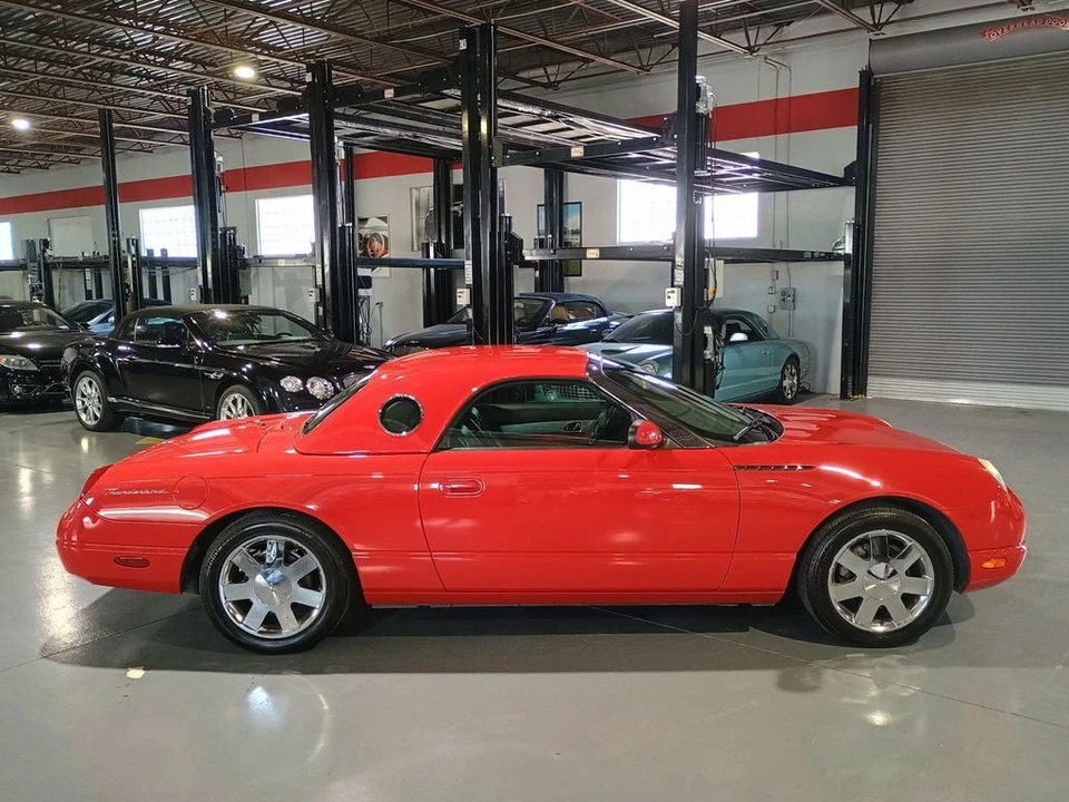2002 Ford Thunderbird 11th Gen - Image 7 of 12