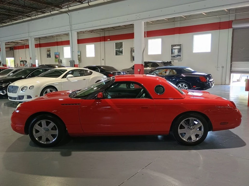 2002 Ford Thunderbird 11th Gen - Image 2 of 12