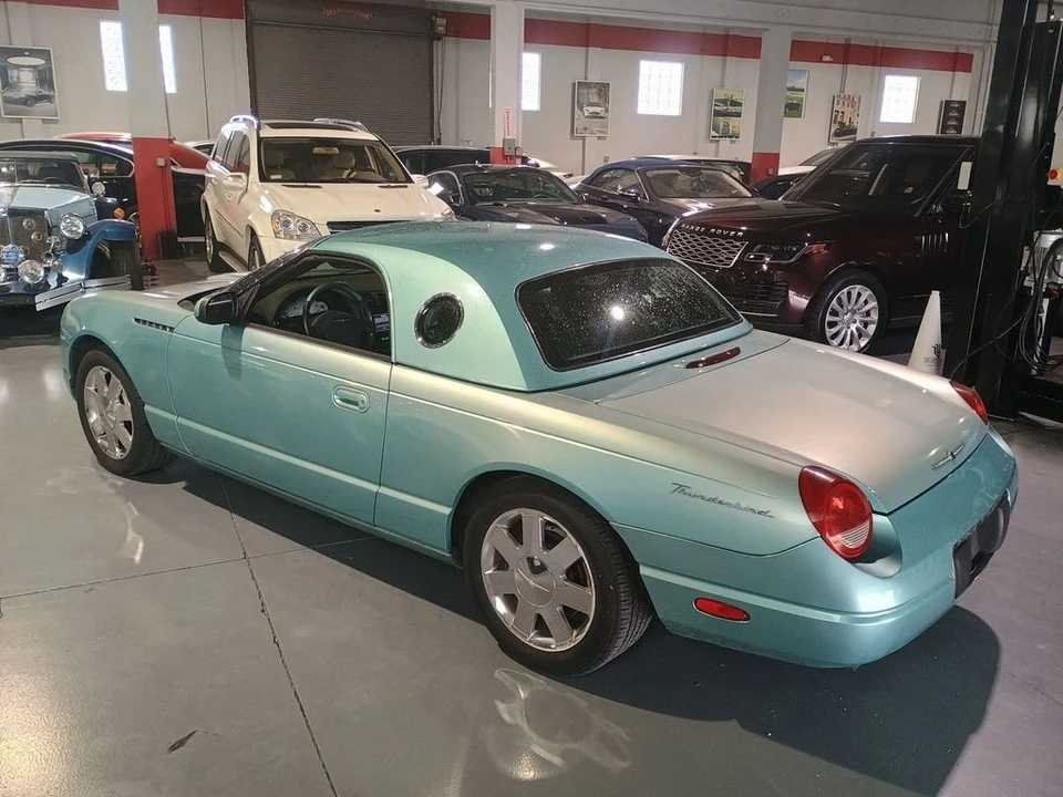 2002 Ford Thunderbird 11th Gen - Image 2 of 12