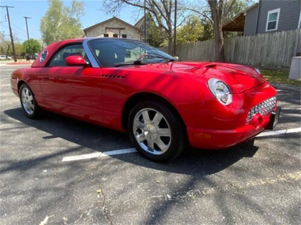 2002 Ford Thunderbird 11th Gen - Image 15 of 19