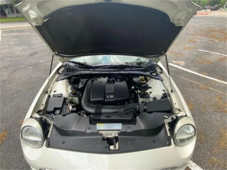 2002 Ford Thunderbird 11th Gen - Image 2 of 19