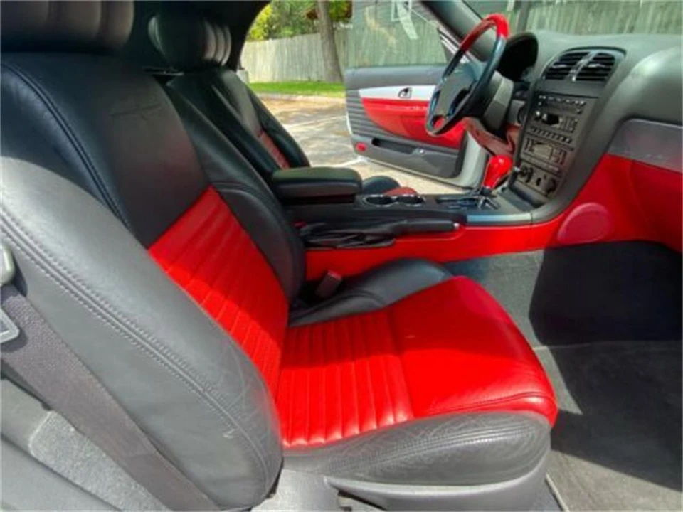2002 Ford Thunderbird 11th Gen - Image 11 of 19