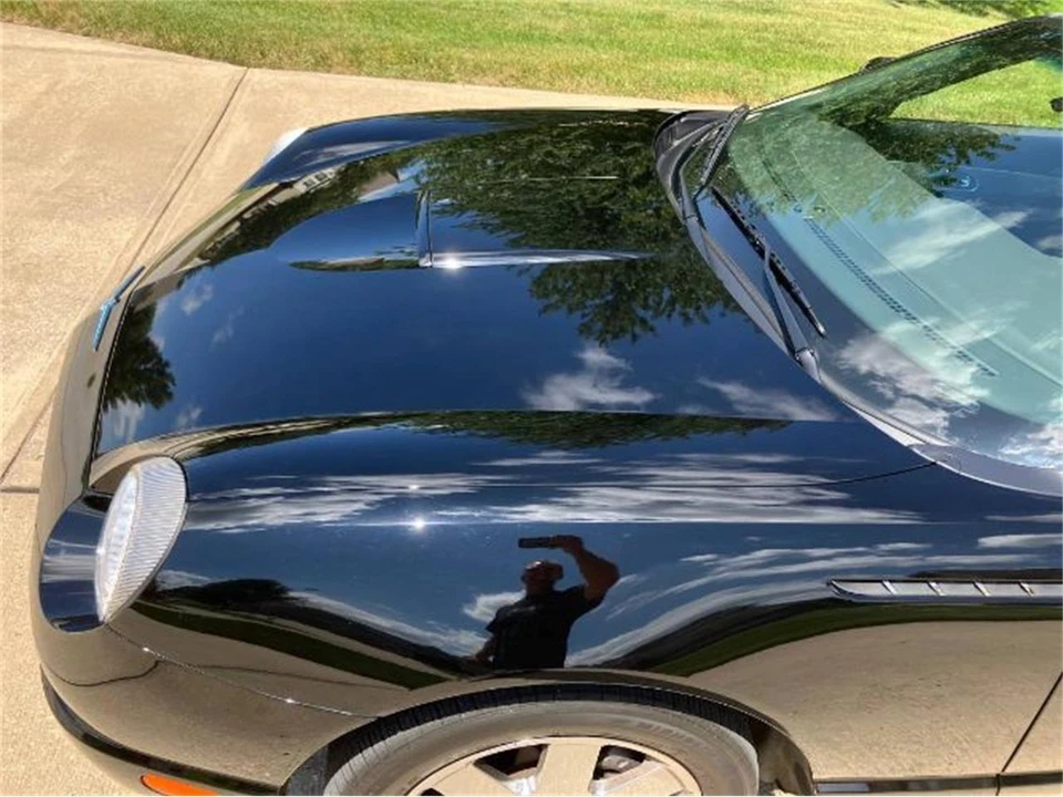 2002 Ford Thunderbird 11th Gen - Image 11 of 18