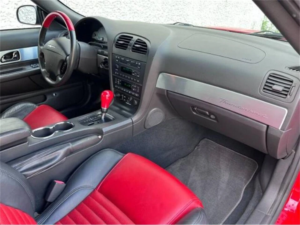 2002 Ford Thunderbird 11th Gen - Image 10 of 20