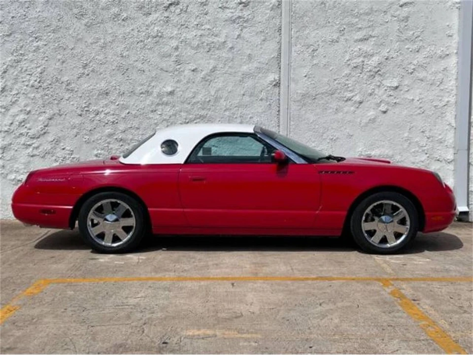 2002 Ford Thunderbird 11th Gen - Image 3 of 20