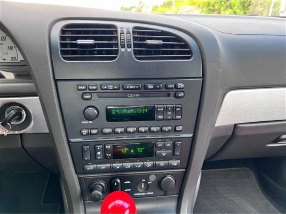 2002 Ford Thunderbird 11th Gen - Image 12 of 20