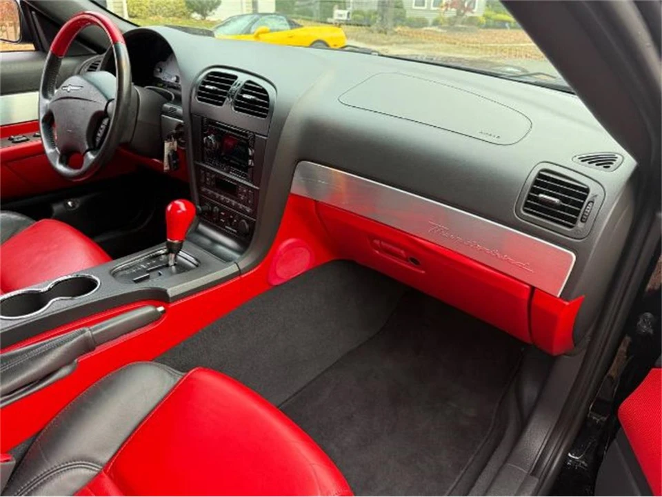 2002 Ford Thunderbird 11th Gen - Image 8 of 17